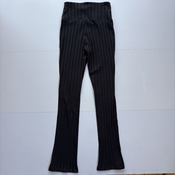 REFORMATION Women's XS Black Ribbed Flare Pull-On Pants Tencel Lyocell High Rise - Picture 3 of 12